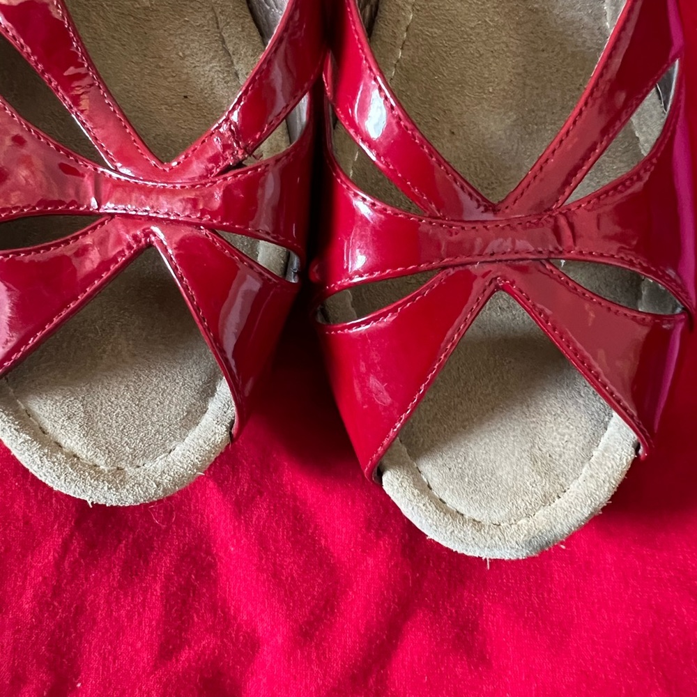 Steve Madden Red cheetah wedges - Picture 5 of 6